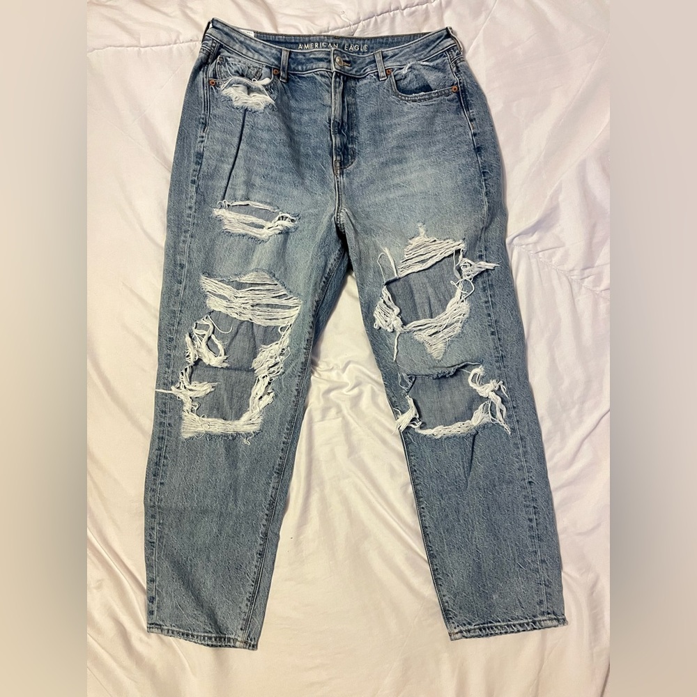 American Eagle Highest Rise Mom Jean